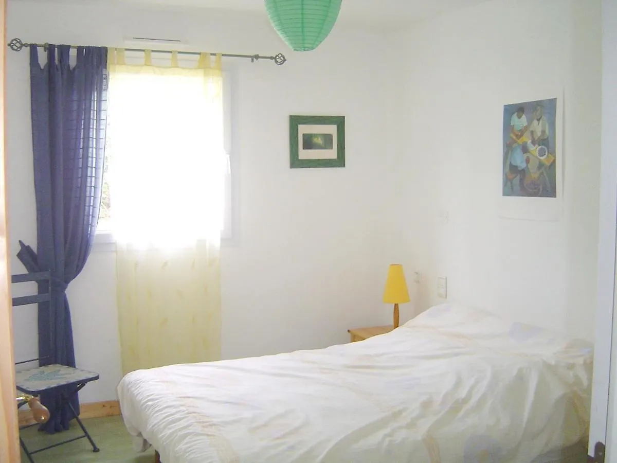 Holiday Home Rue De Roch Gwen - 2 Penvenan France